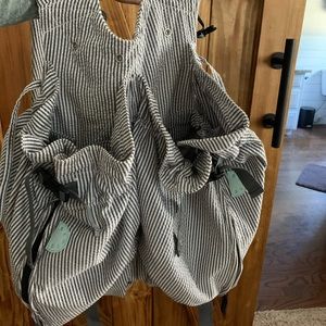 Twin infant front carrier